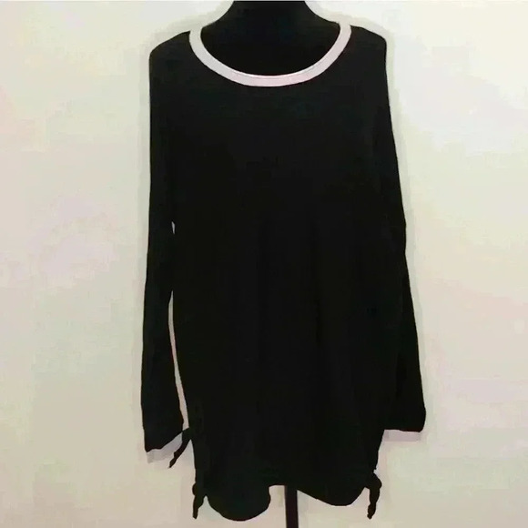 nwt Modern Designer Black Oversized Knit Sweater M - Picture 2 of 8